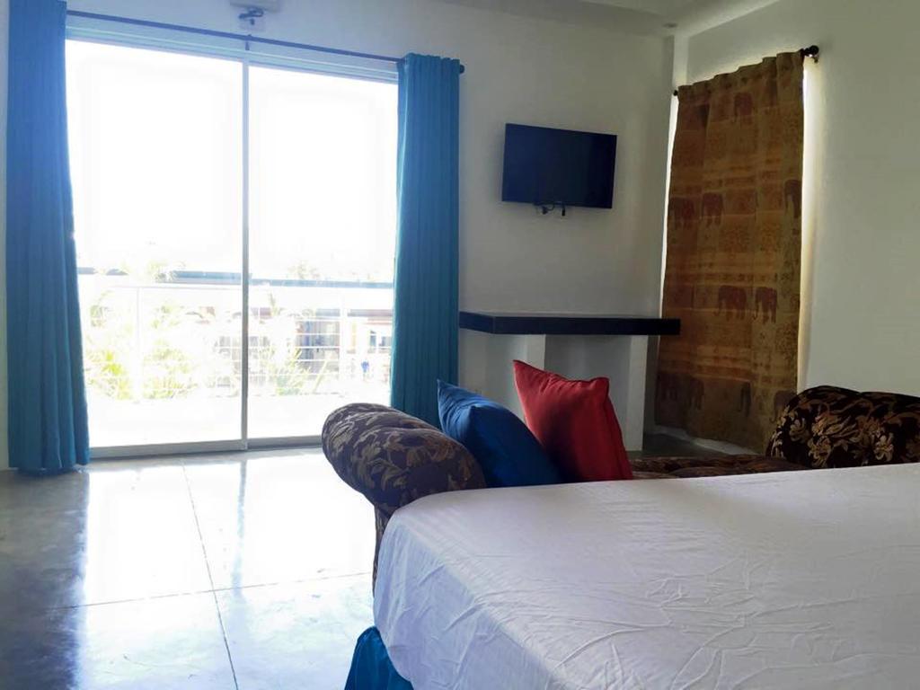 Paboreal Boutique Hotel Puerto Princesa Ngoại thất bức ảnh