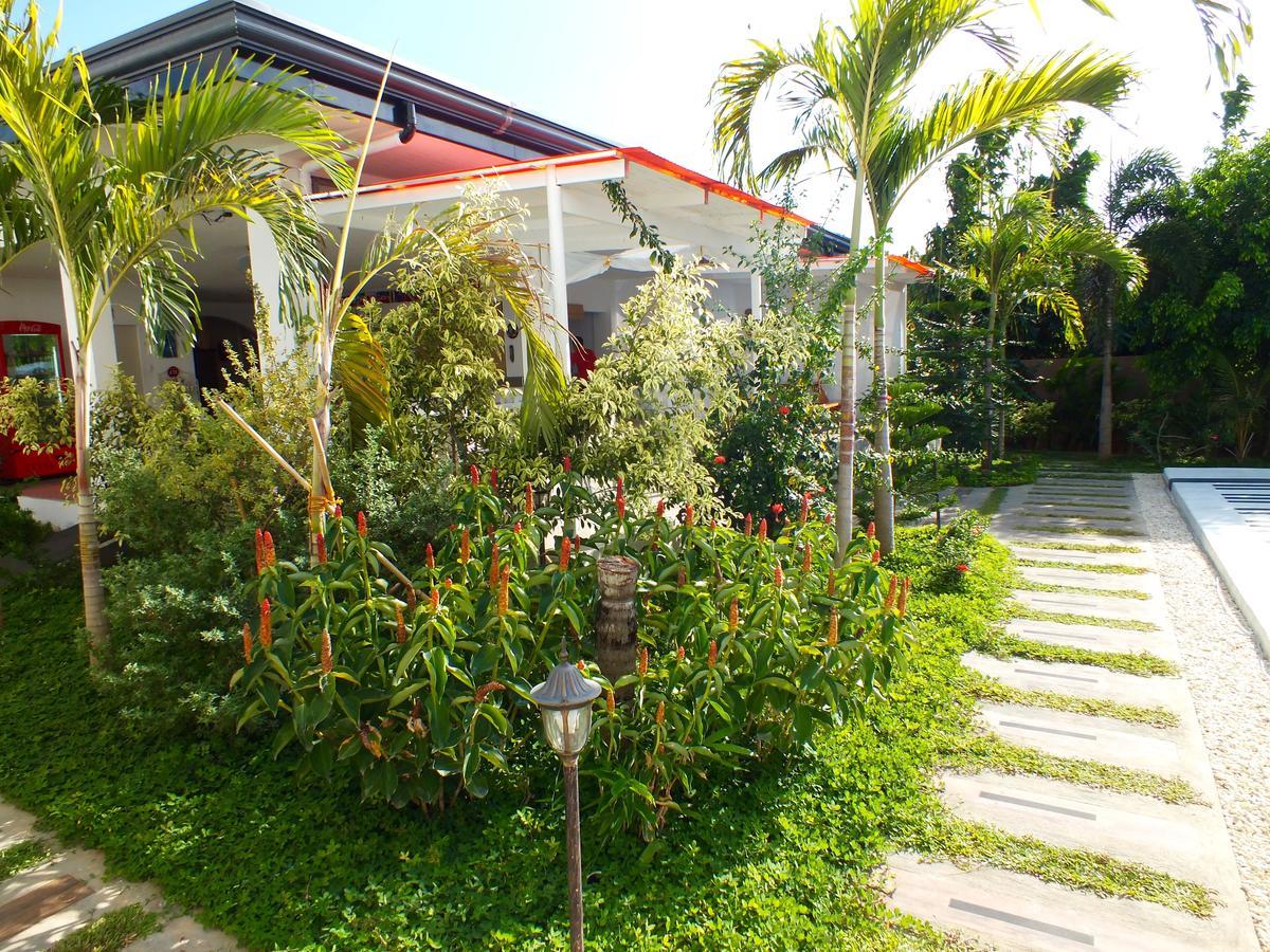 Paboreal Boutique Hotel Puerto Princesa Ngoại thất bức ảnh