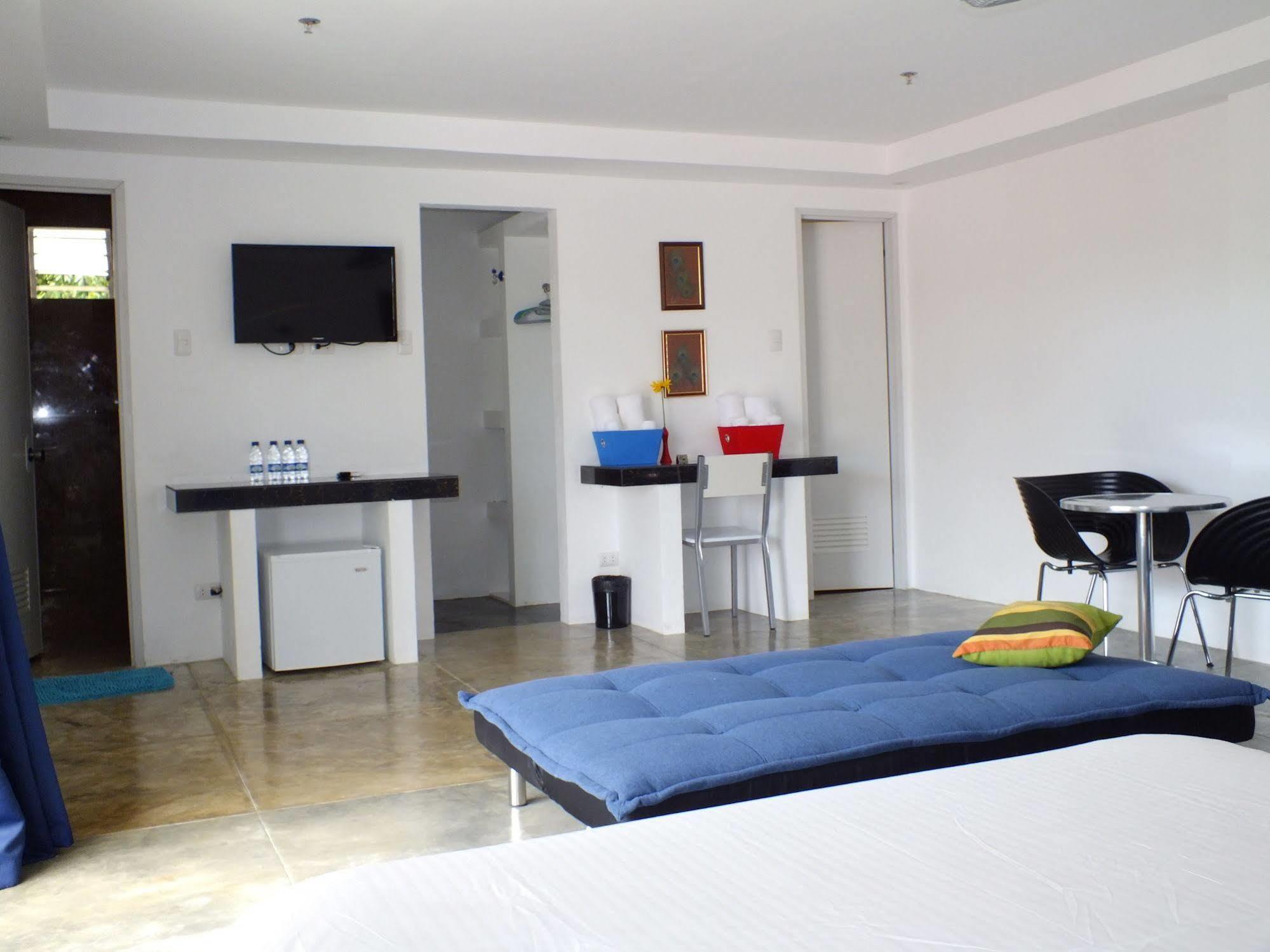 Paboreal Boutique Hotel Puerto Princesa Ngoại thất bức ảnh